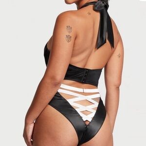 VICTORIAS SECRET BOW SATIN TUXEDO LINGERIE